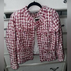 Tweed jacket with pearl buttons